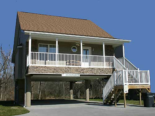 Pigeon Forge Cottage with Litlle Pigeon River
